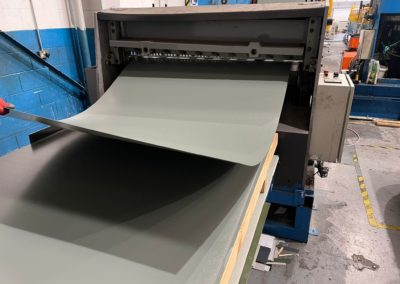 flat steel sheet bring fed out of production machine